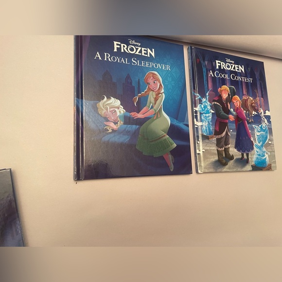 Disney Frozen Childrens Storybook Library, 12 Book Set - Hardcover - Picture 12 of 12